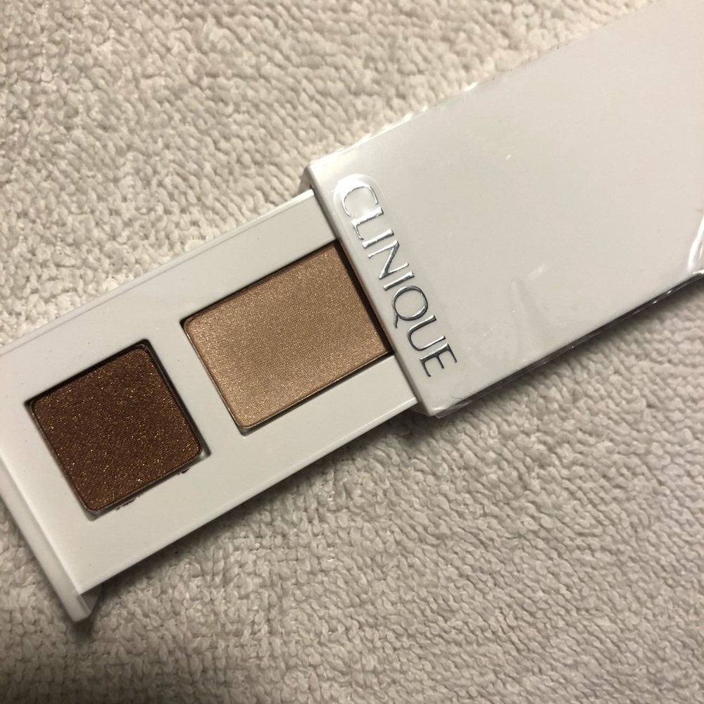 Clinique all about shadow duo